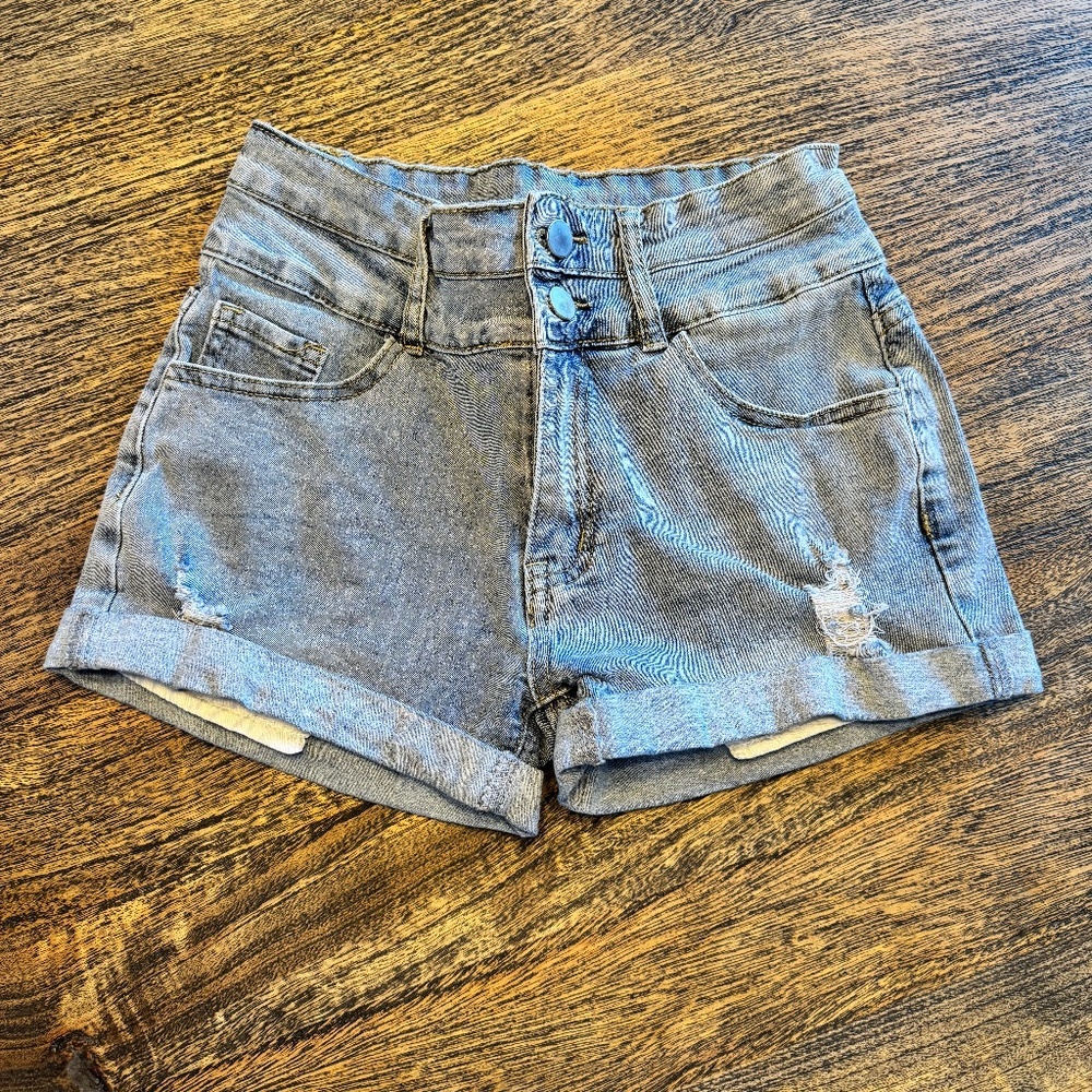 Women's Dual Button Distressed Jean Shorts, Light Blue Wash, Size Small